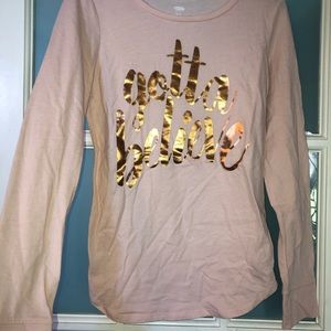 Old navy long sleeve tee